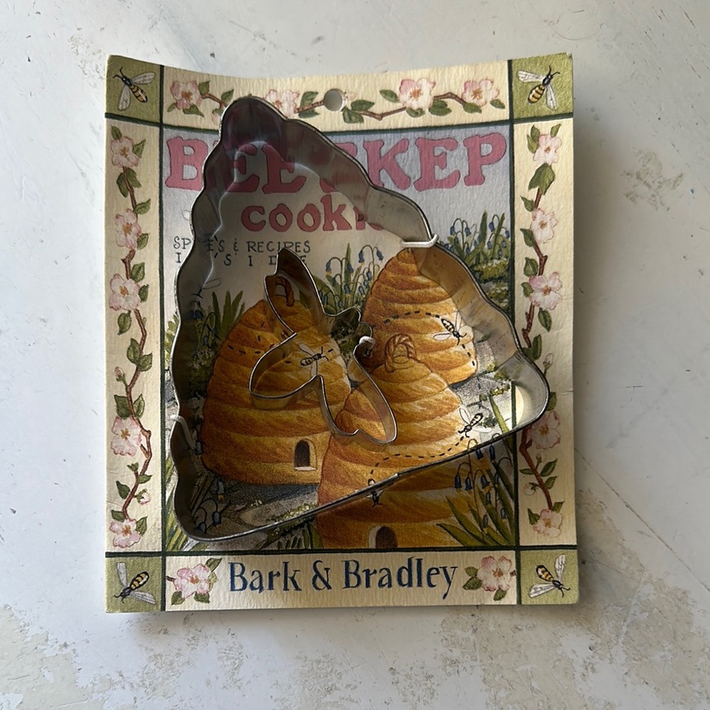 Bee Honey Beehive Cookie Cutter Set New